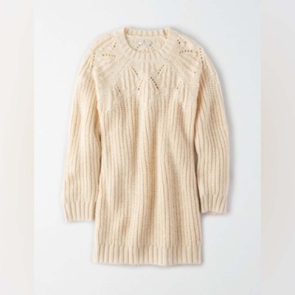 2 for $40 dresses 🌻 
American Eagle Sweater Dress